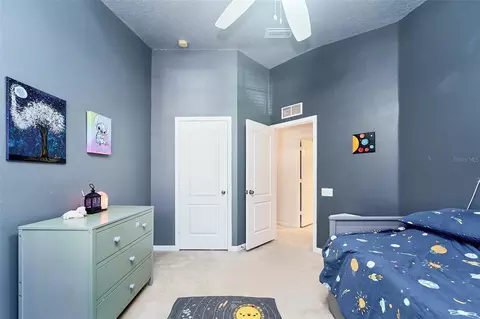 Bedroom - 5014 Pond Ridge Rd, Riverview, FL 33578 photo 5 of 6