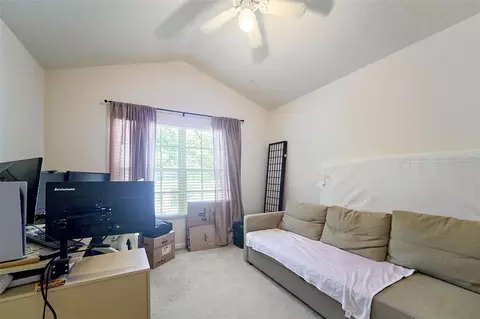 Bedroom - 5014 Pond Ridge Rd, Riverview, FL 33578 photo 6 of 6