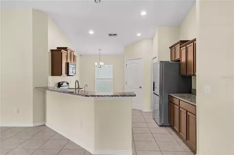 Kitchen - 13181 Royal Pines Ave, Riverview, FL 33579 photo 1 of 2