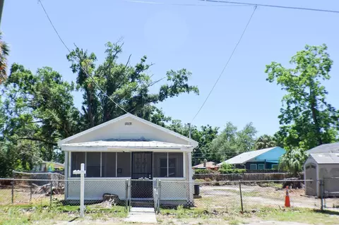 3113 E North Bay St, Tampa, FL 33610