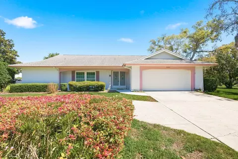 12802 Ironwood Cir, Hudson, FL 34667