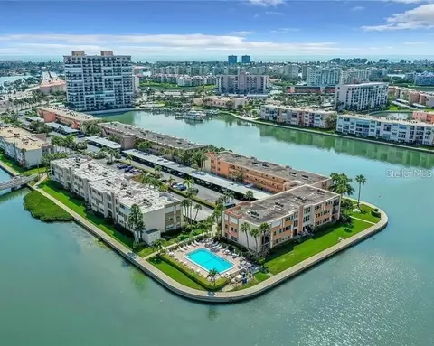 7560 Bay Island Dr S #149, South Pasadena, FL 33707