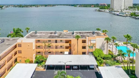 7560 Bay Island Dr S #149, South Pasadena, FL 33707