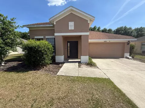 2101 Via Napoli St, Plant City, FL 33566