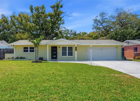 7610 117th St, Seminole, FL 33772