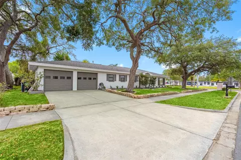 1005 Apache Trl, Clearwater, FL 33755