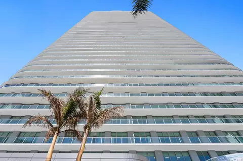 400 Central Ave #1704, Saint Petersburg, FL 33701