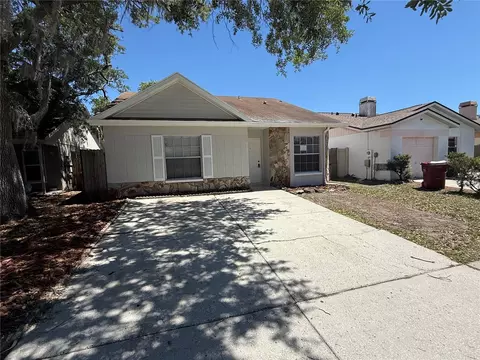 4607 Lantana Pl, Plant City, FL 33566