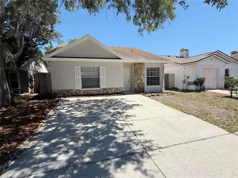 4607 Lantana Pl, Plant City, FL 33566