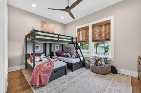 Bedroom - 413 Buttonwood Ln, Largo, FL 33770 photo 5 of 5