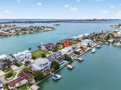 View/Area - 413 Buttonwood Ln, Largo, FL 33770 photo 3 of 3