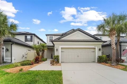 8903 Arabella Ln, Seminole, FL 33777