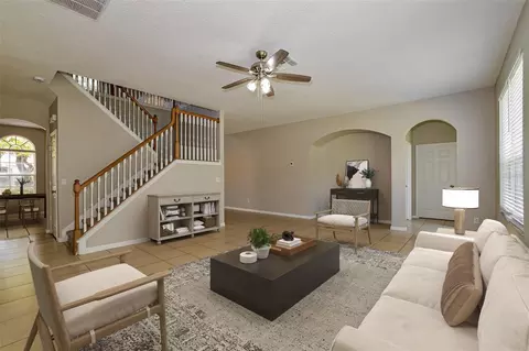 Living - 99 Jake Ct, Ocoee, FL 34761 photo 3 of 8