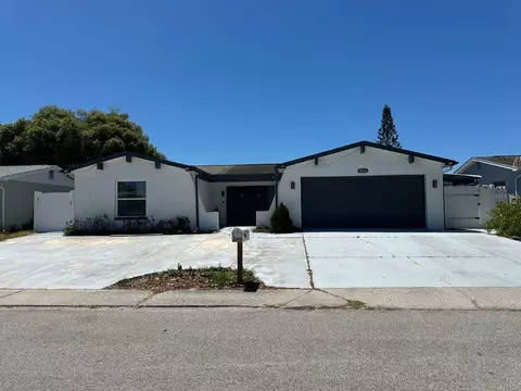 8214 Hixton Dr, Port Richey, FL 34668
