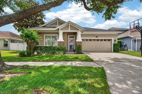 5017 Torrey Hills Ln, Lutz, FL 33558
