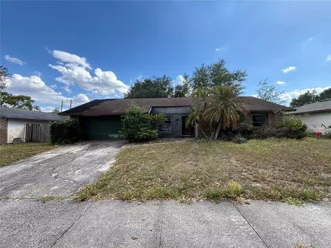 5136 Nadine St, Orlando, FL 32807