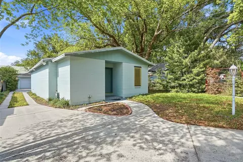 1026 W Rambla St, Tampa, FL 33612