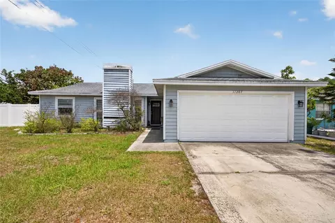 11207 Fireside Dr, Tampa, FL 33625