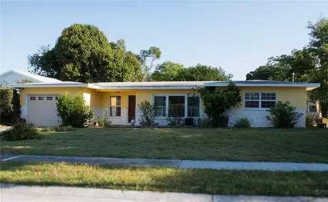 2766 Navel Dr, Clearwater, FL 33759