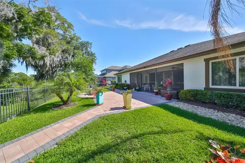 Exterior - 6646 Park Strand Dr, Apollo Beach, FL 33572 photo 9 of 10