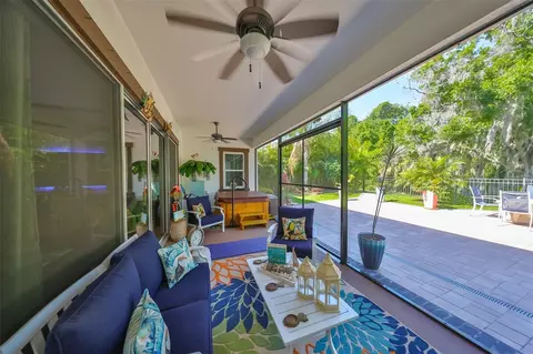Exterior - 6646 Park Strand Dr, Apollo Beach, FL 33572 photo 4 of 10