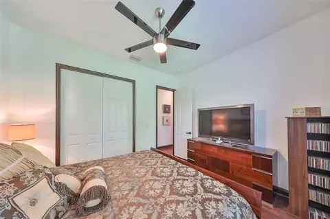 Bedroom - 6646 Park Strand Dr, Apollo Beach, FL 33572 photo 10 of 10