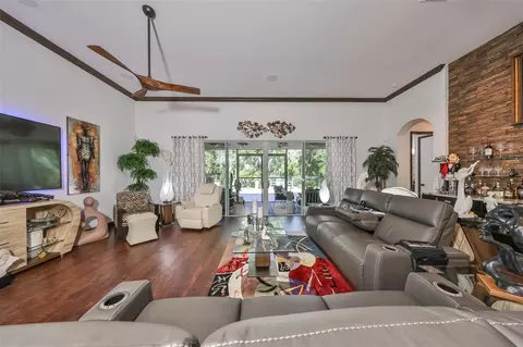 Living - 6646 Park Strand Dr, Apollo Beach, FL 33572 photo 5 of 8