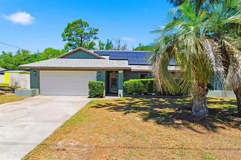 Exterior - 7377 Skylark Dr, Spring Hill, FL 34606 photo 2 of 9