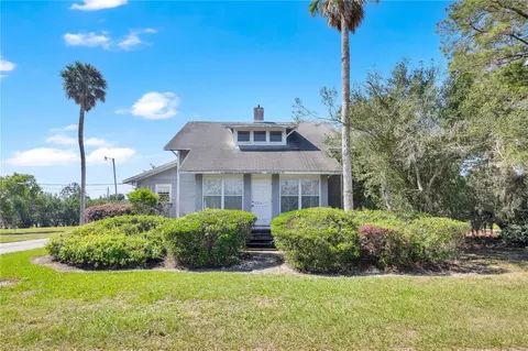 2115 Clubhouse Rd, Lakeland, FL 33813