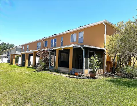 Exterior - 2048 Sun Down Dr, Clearwater, FL 33763 photo 6 of 8