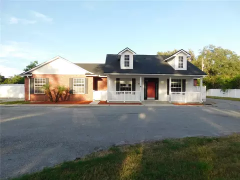 2525 N Valrico Rd, Seffner, FL 33584