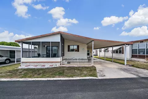 7047 El Matador St, Zephyrhills, FL 33541