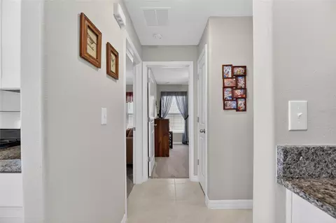 Entry Way - 10356 Blue Plume Ct, Riverview, FL 33578 photo 3 of 3