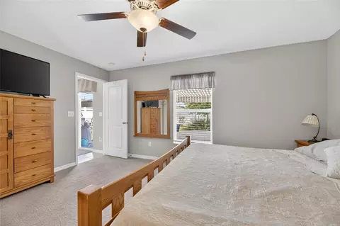 Bedroom - 10356 Blue Plume Ct, Riverview, FL 33578 photo 4 of 7