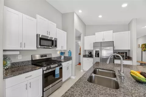 Kitchen - 10356 Blue Plume Ct, Riverview, FL 33578 photo 1 of 5