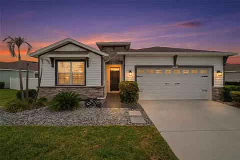 13216 Waterleaf Garden Cir, Riverview, FL 33579