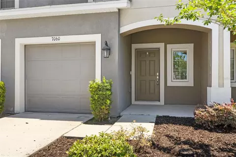 7060 Woodchase Glen Dr, Riverview, FL 33578