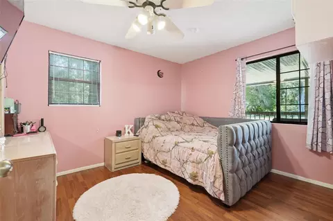 Bedroom - 3607 Cr 656, Webster, FL 33597 photo 4 of 4