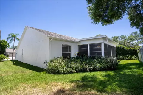 Exterior - 13109 Dobree Pl #29, Riverview, FL 33579 photo 6 of 6