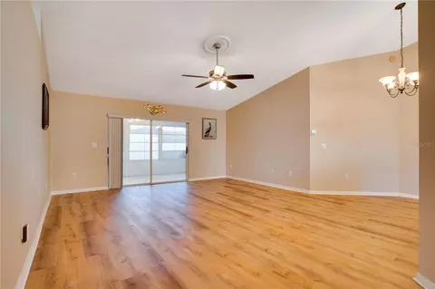 Living - 13109 Dobree Pl #29, Riverview, FL 33579 photo 5 of 6