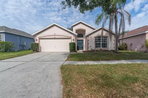 6806 Guilford Crest Dr, Apollo Beach, FL 33572