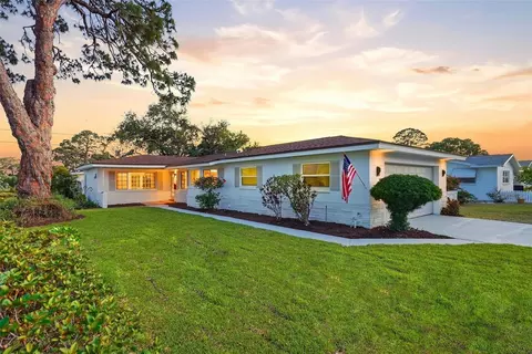 6801 Pinellas Point Dr S, Saint Petersburg, FL 33712
