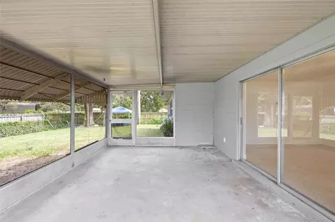 Exterior - 409 Debra Dr, Brandon, FL 33510 photo 3 of 8