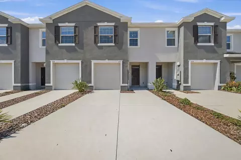 1574 Hubbell Rd, Wesley Chapel, FL 33543