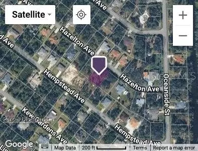 Hazelton Avenue, North Port, FL 34287