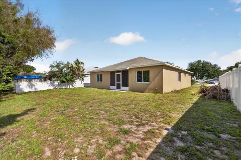 Exterior - 12015 Cedarfield Dr, Riverview, FL 33579 photo 3 of 6