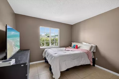 Bedroom - 12015 Cedarfield Dr, Riverview, FL 33579 photo 2 of 9