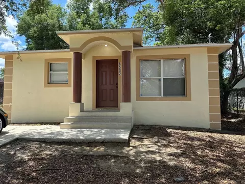 8502 N 17th St, Tampa, FL 33604
