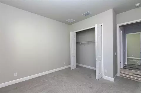 Bedroom - 725 E Charleston Ct, Hernando, FL 34442 photo 4 of 4