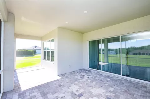 Exterior - 725 E Charleston Ct, Hernando, FL 34442 photo 7 of 8